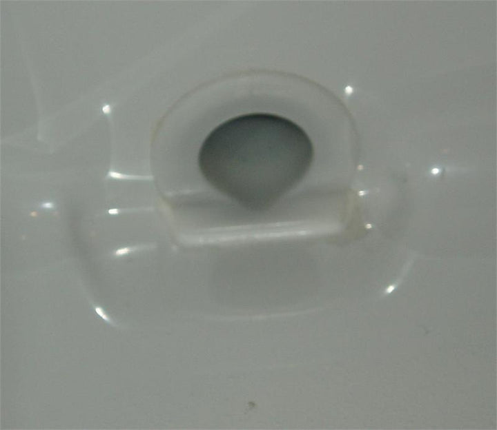 Straight L head drain, 1 1/2" hose barb long